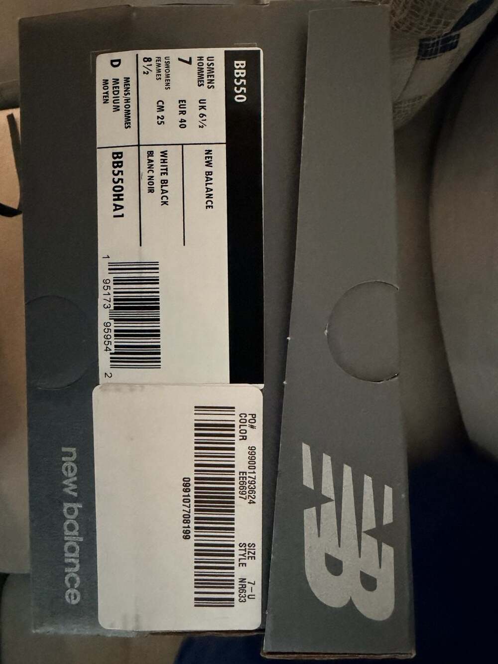 New Balance 550 Size 7 White Black Leather Sneakers